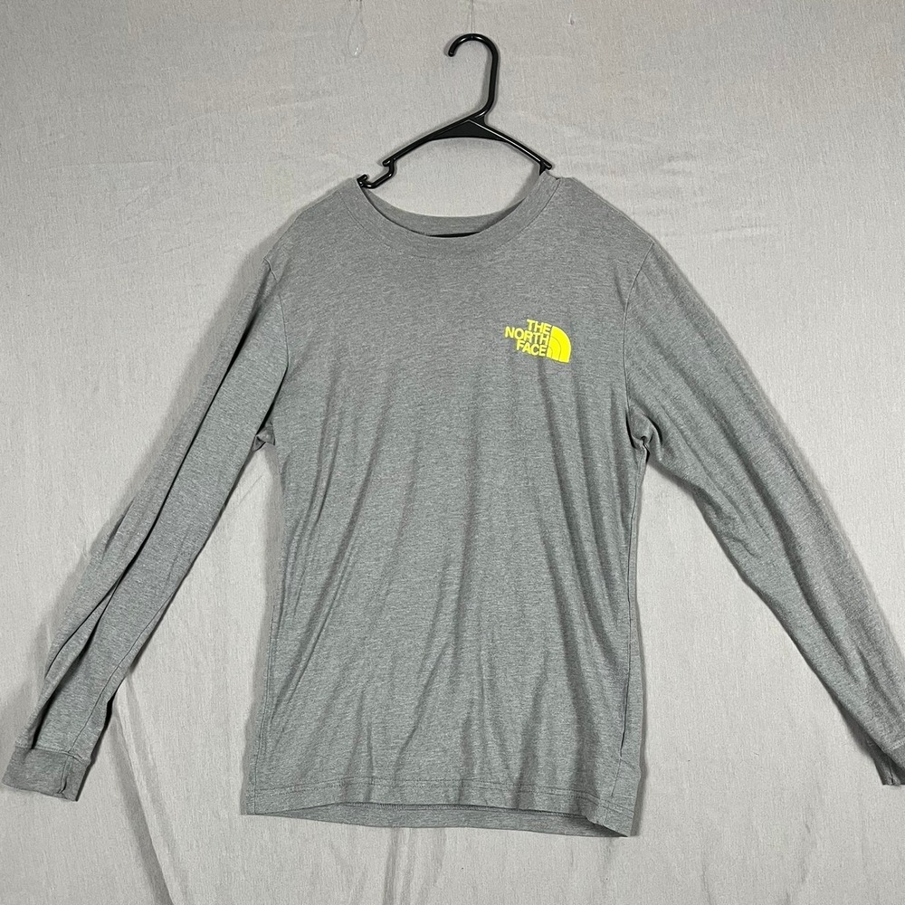 The North Face T-Shirt Mens S Long Sleeve Gray Mountain Graphic EUC
